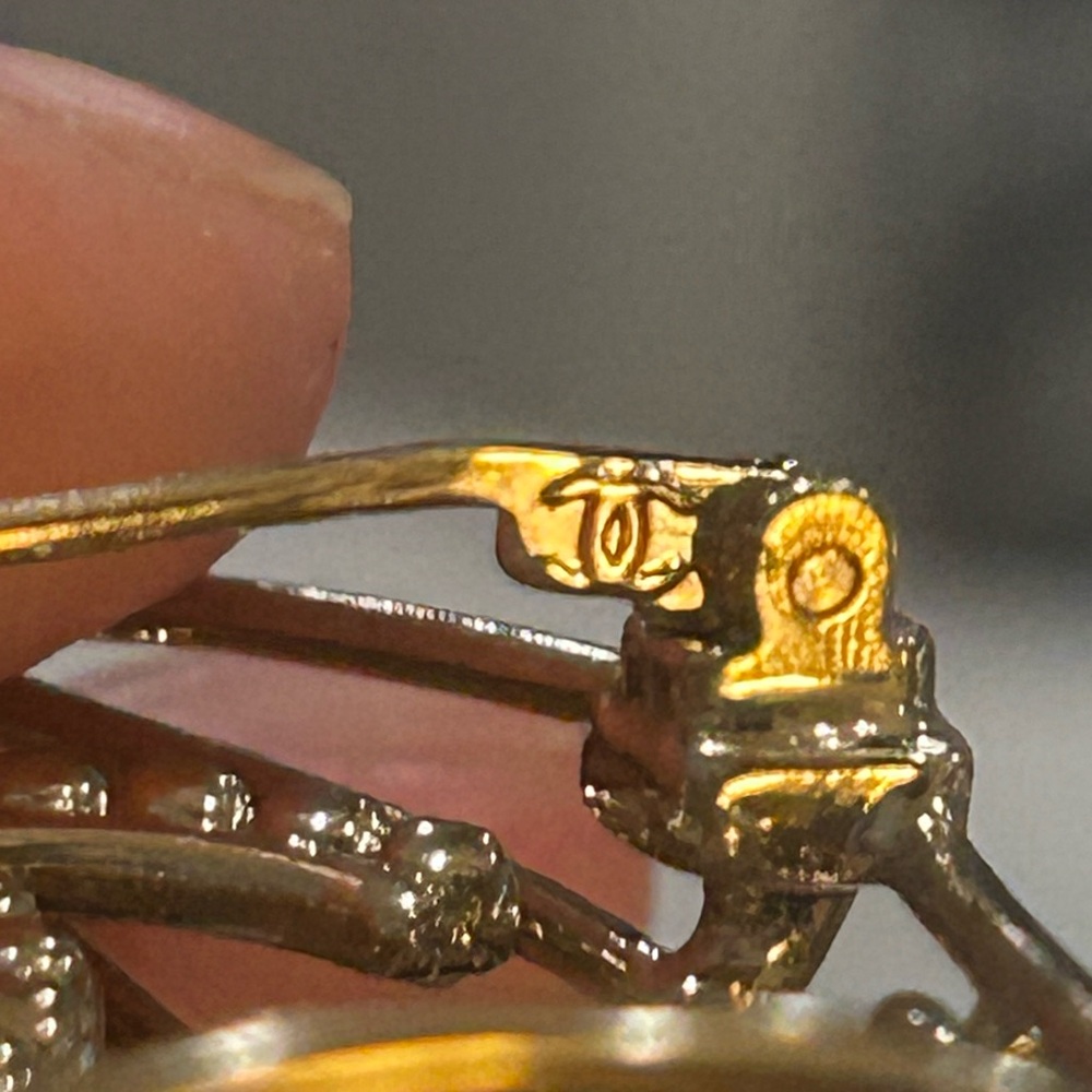 CHANEL Birdcage Brooch Gold with Crystal and Pearl Accent - Picture 6 of 7